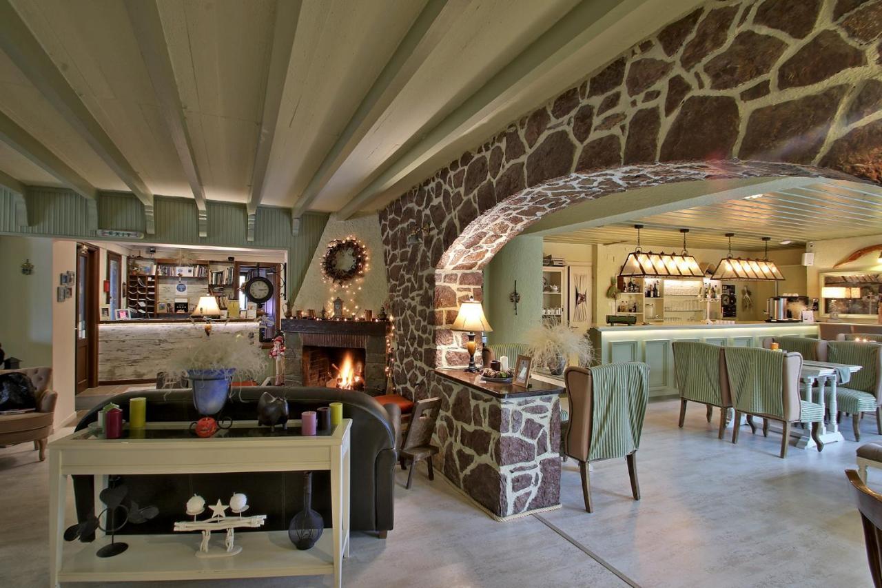 Boutique Hotel Skamnos Arachova Bagian luar foto