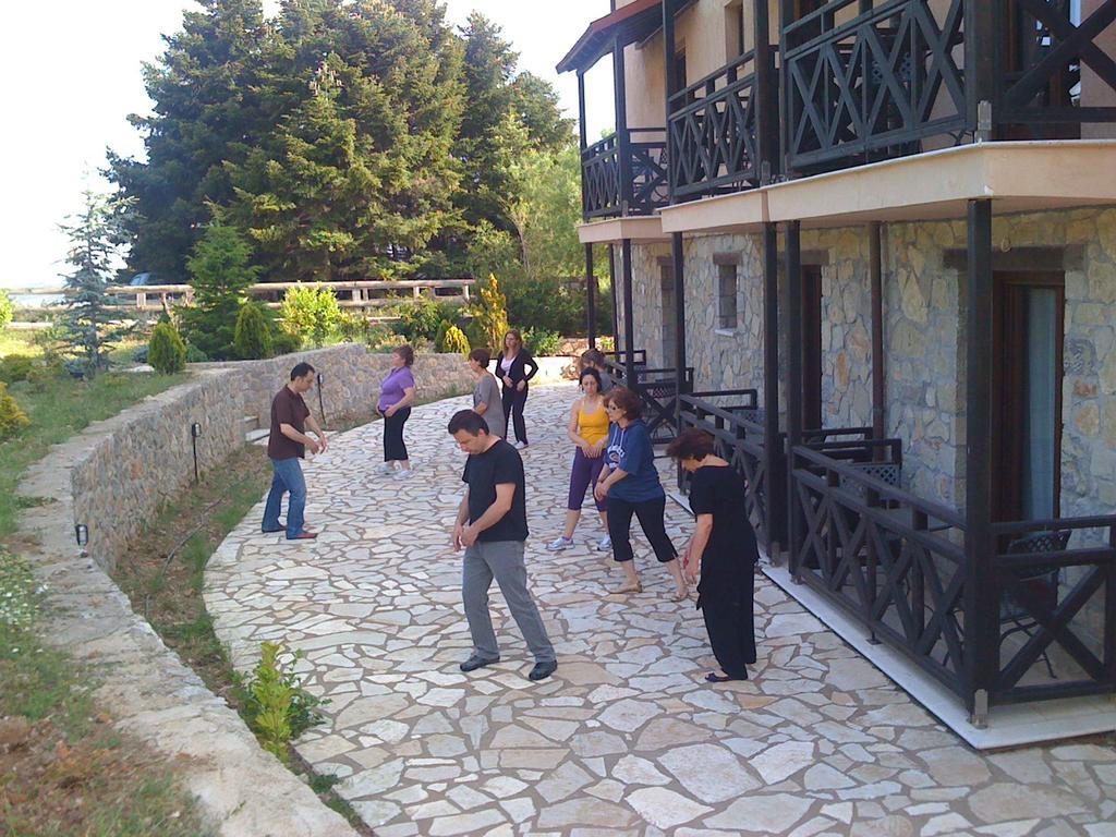 Boutique Hotel Skamnos Arachova Bagian luar foto